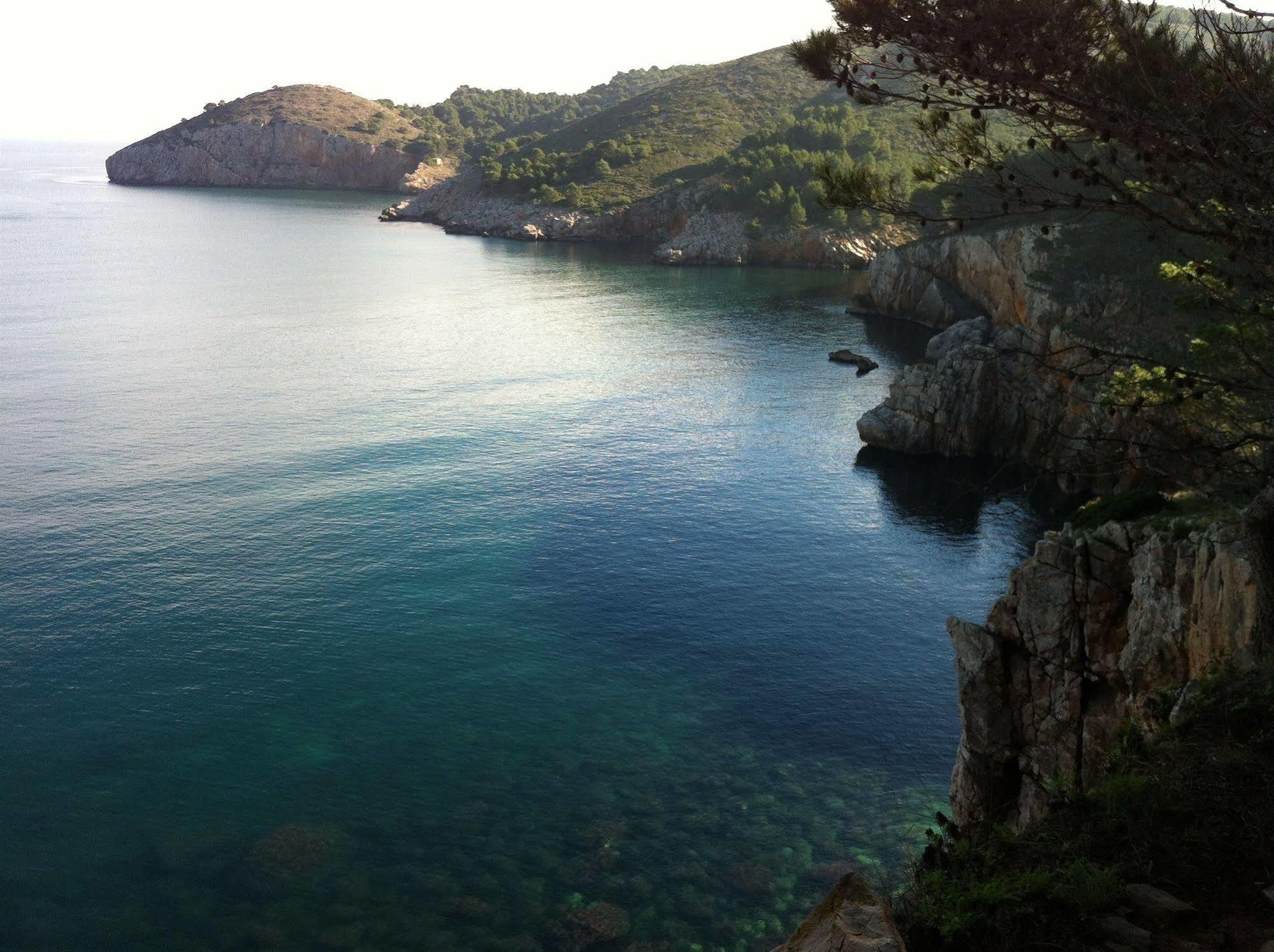 Can Miquel L' Escala Bagian luar foto